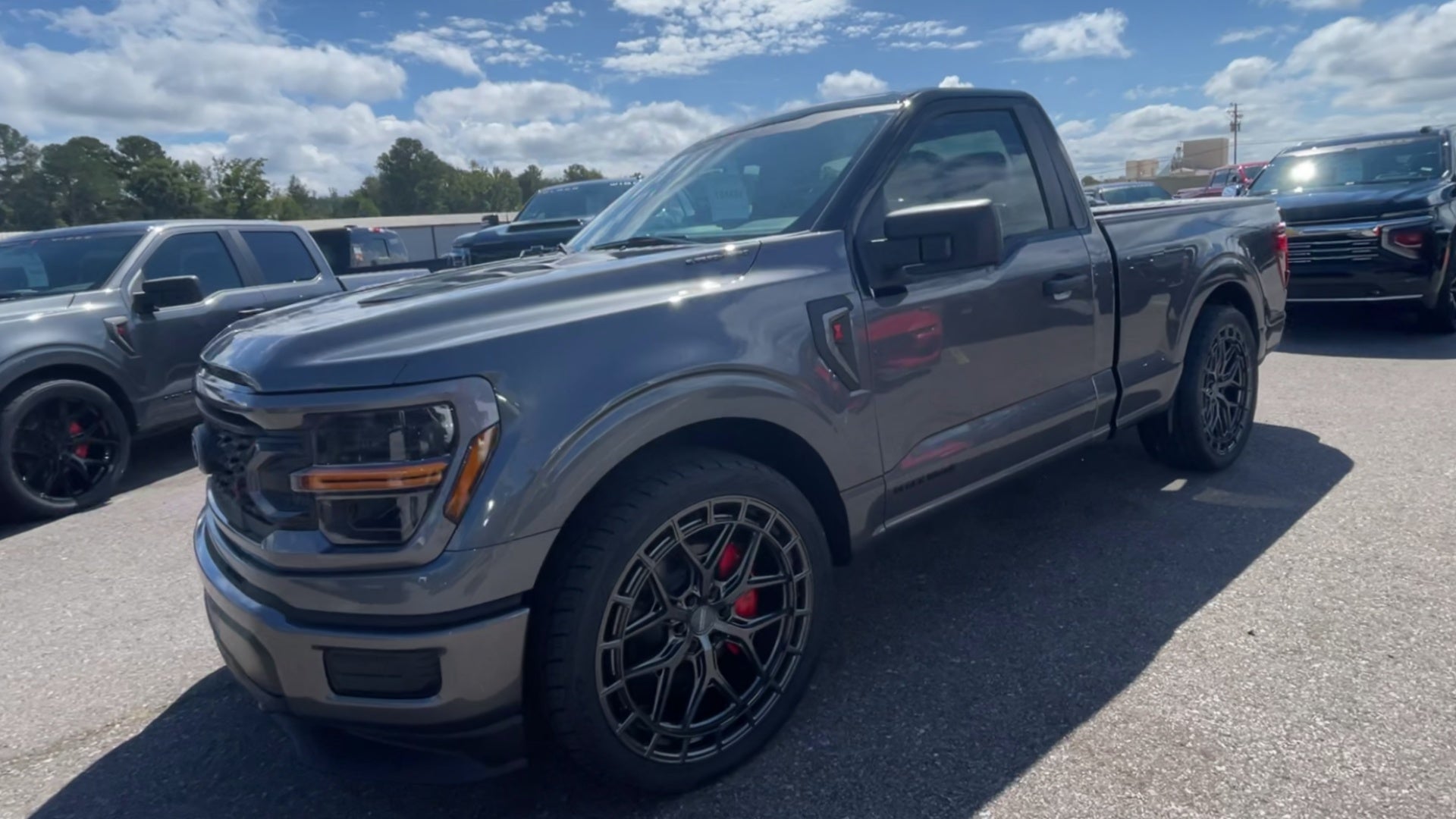 Vehicle Image 4