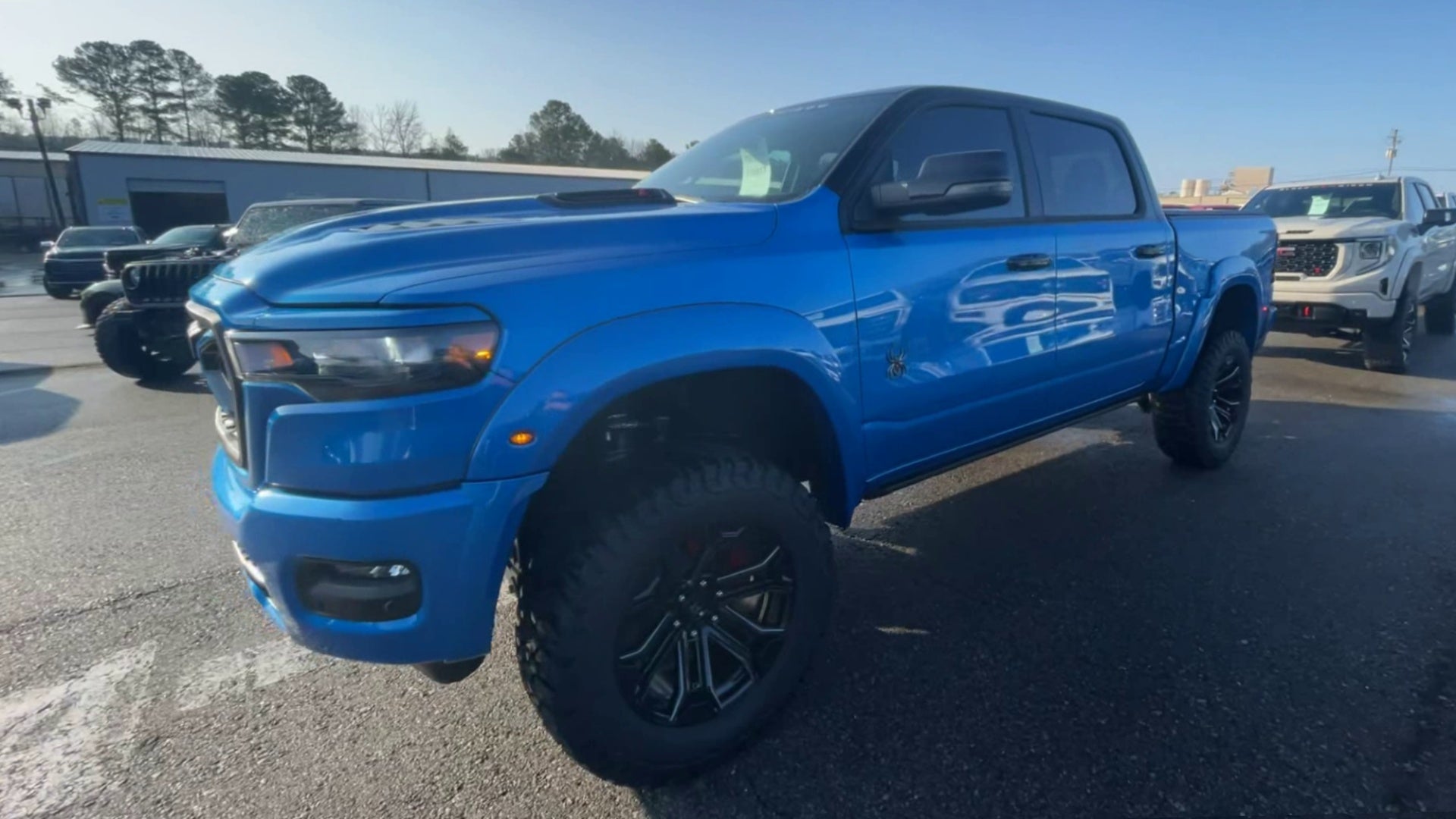 Vehicle Image 4