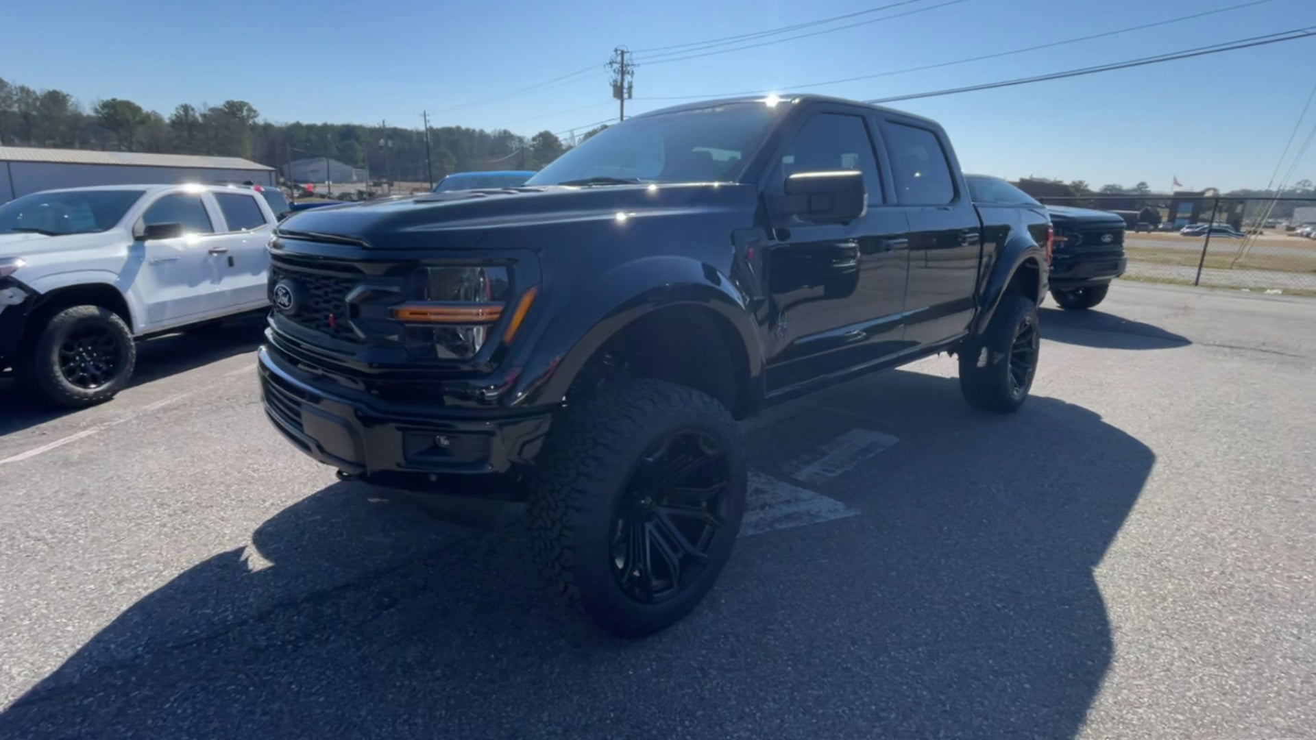 Vehicle Image 4
