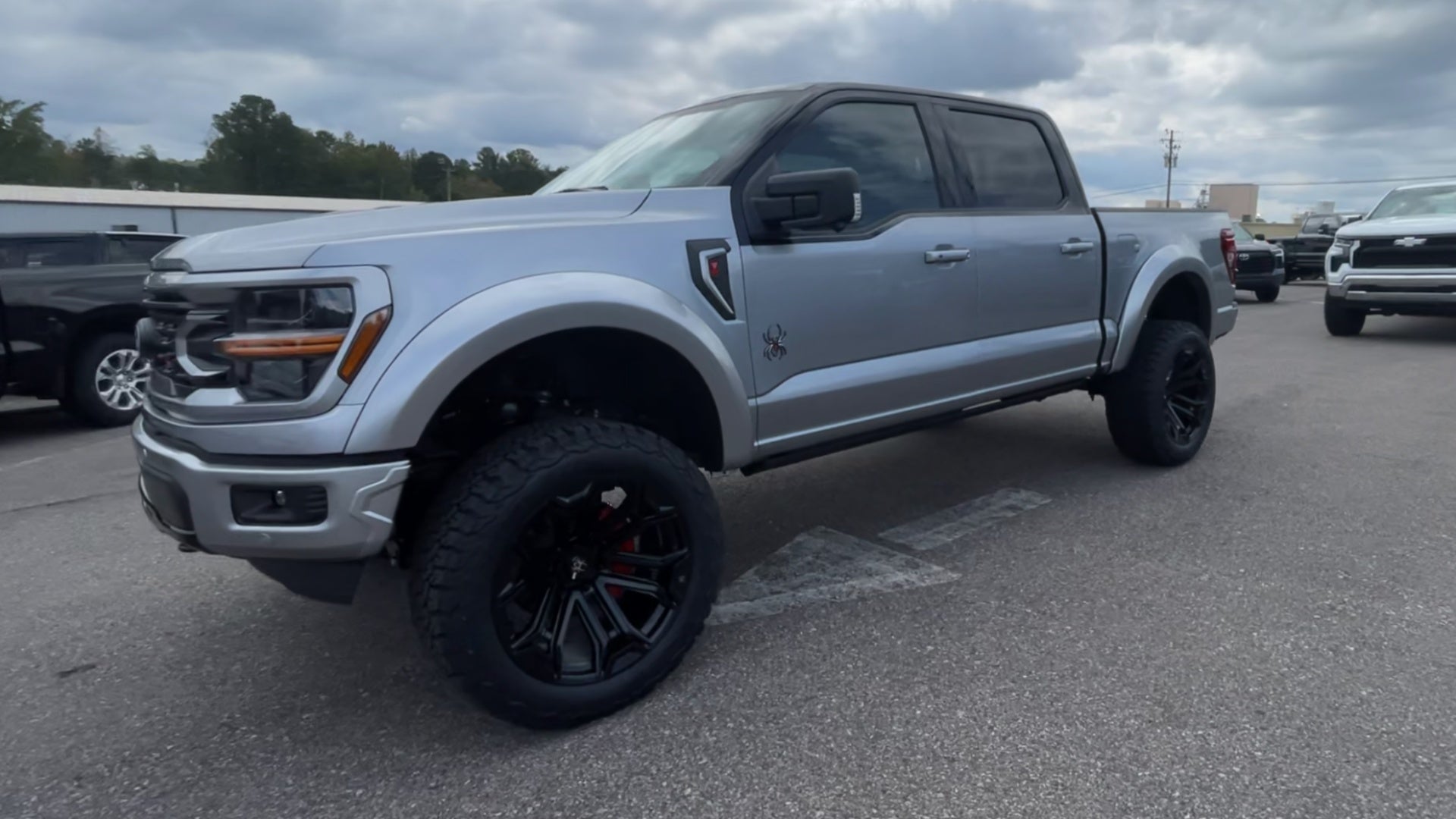 Vehicle Image 4