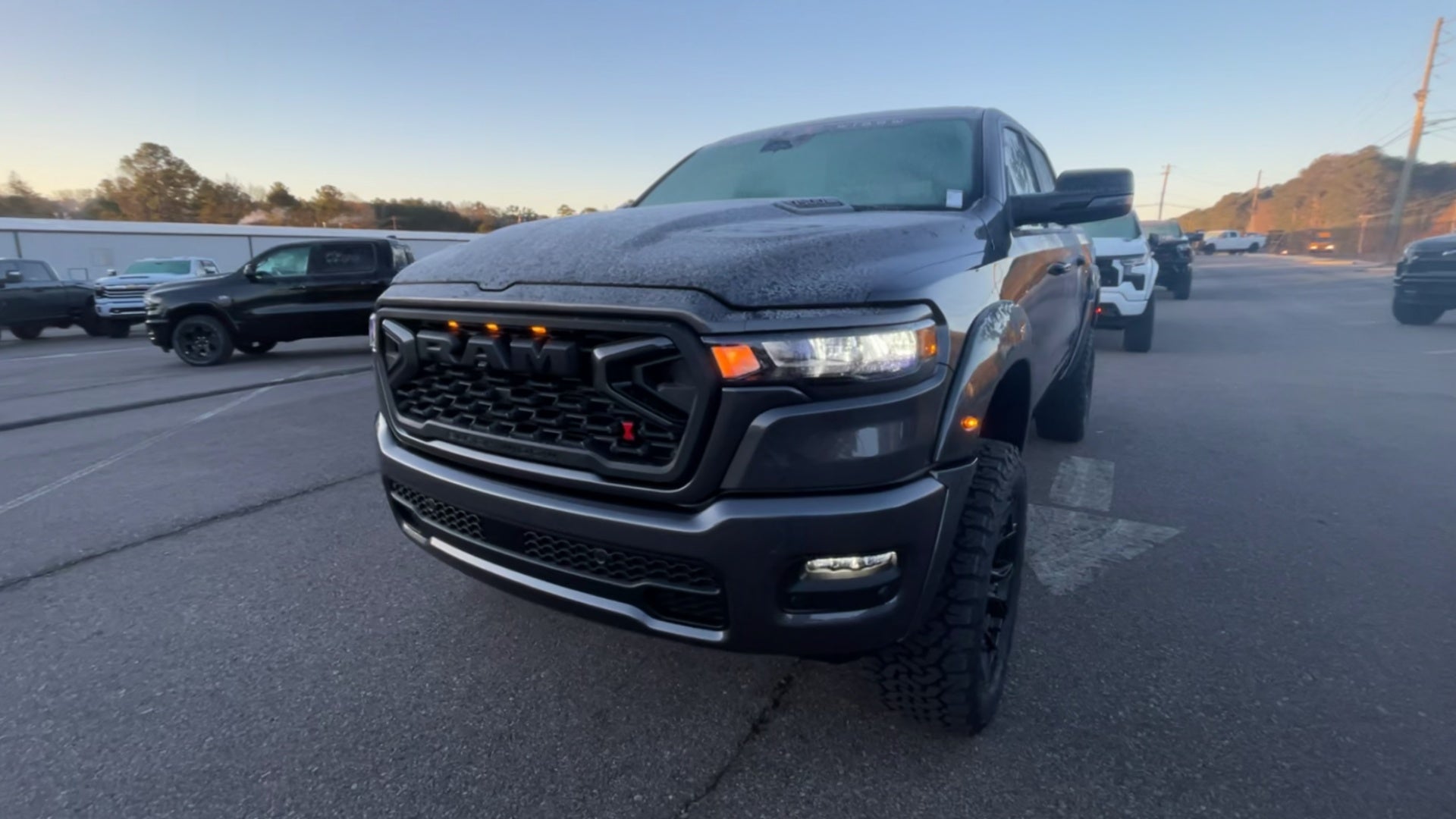 Vehicle Image 4