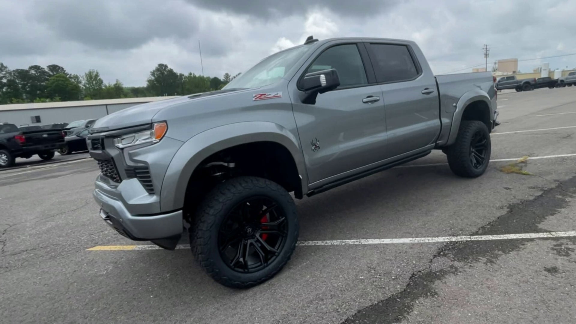 Vehicle Image 4