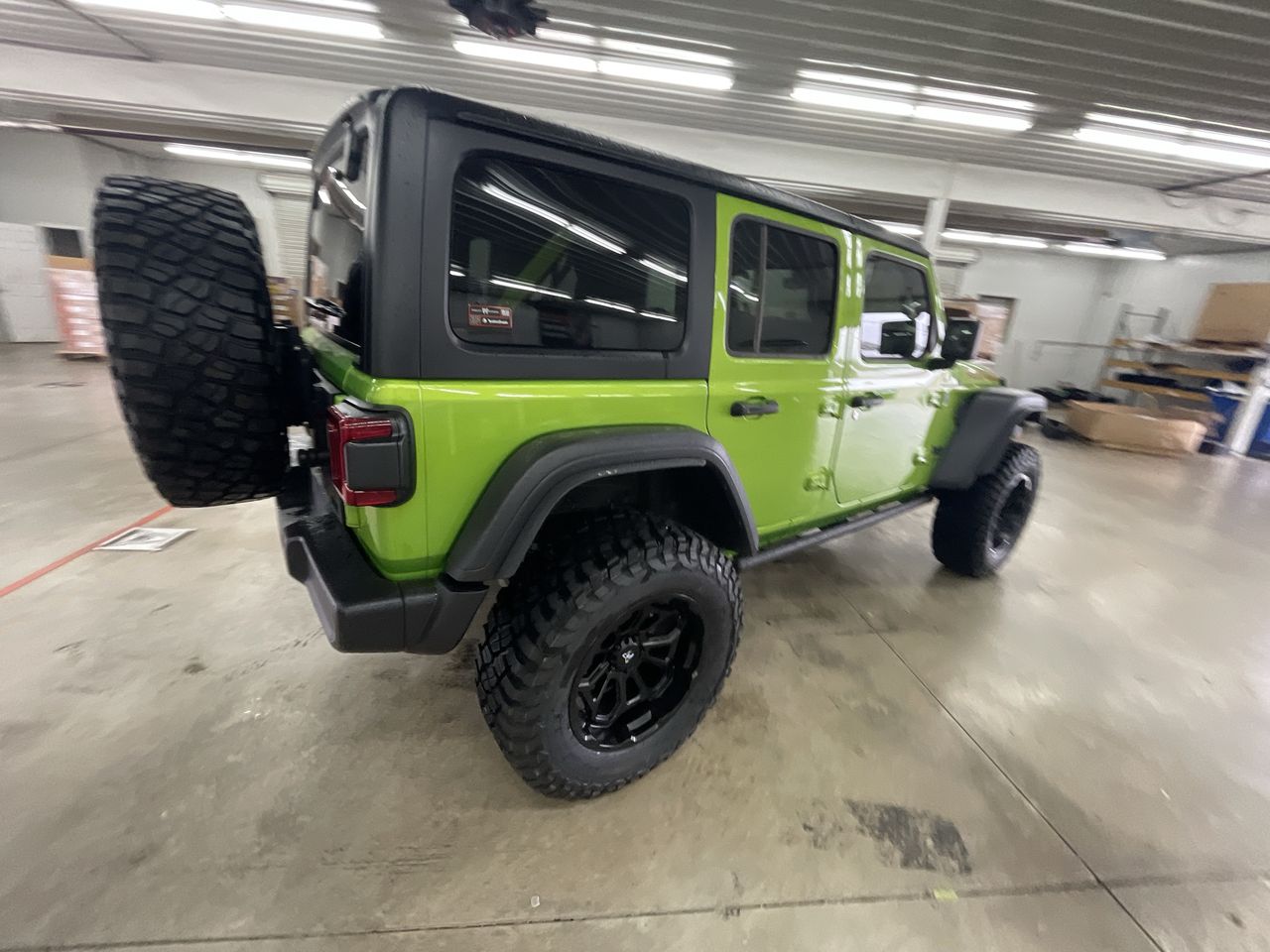 Vehicle Image 7