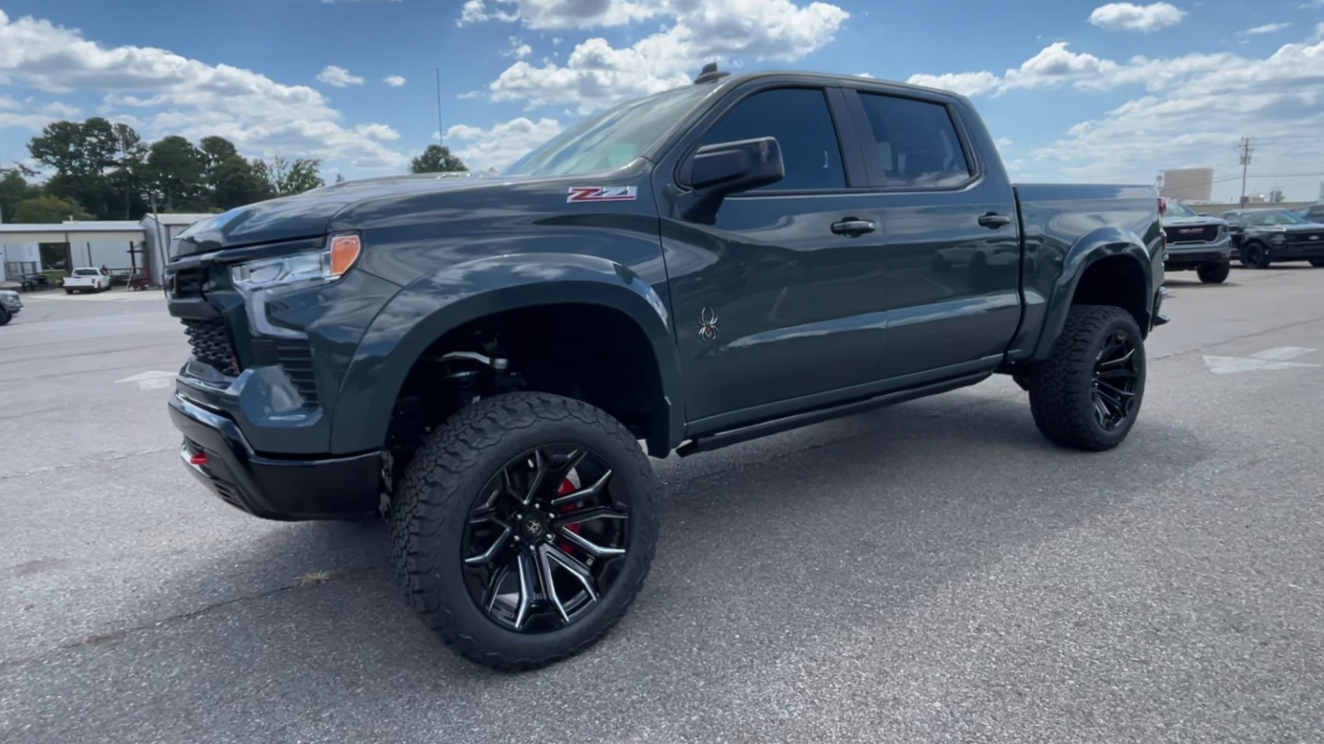 Vehicle Image 4