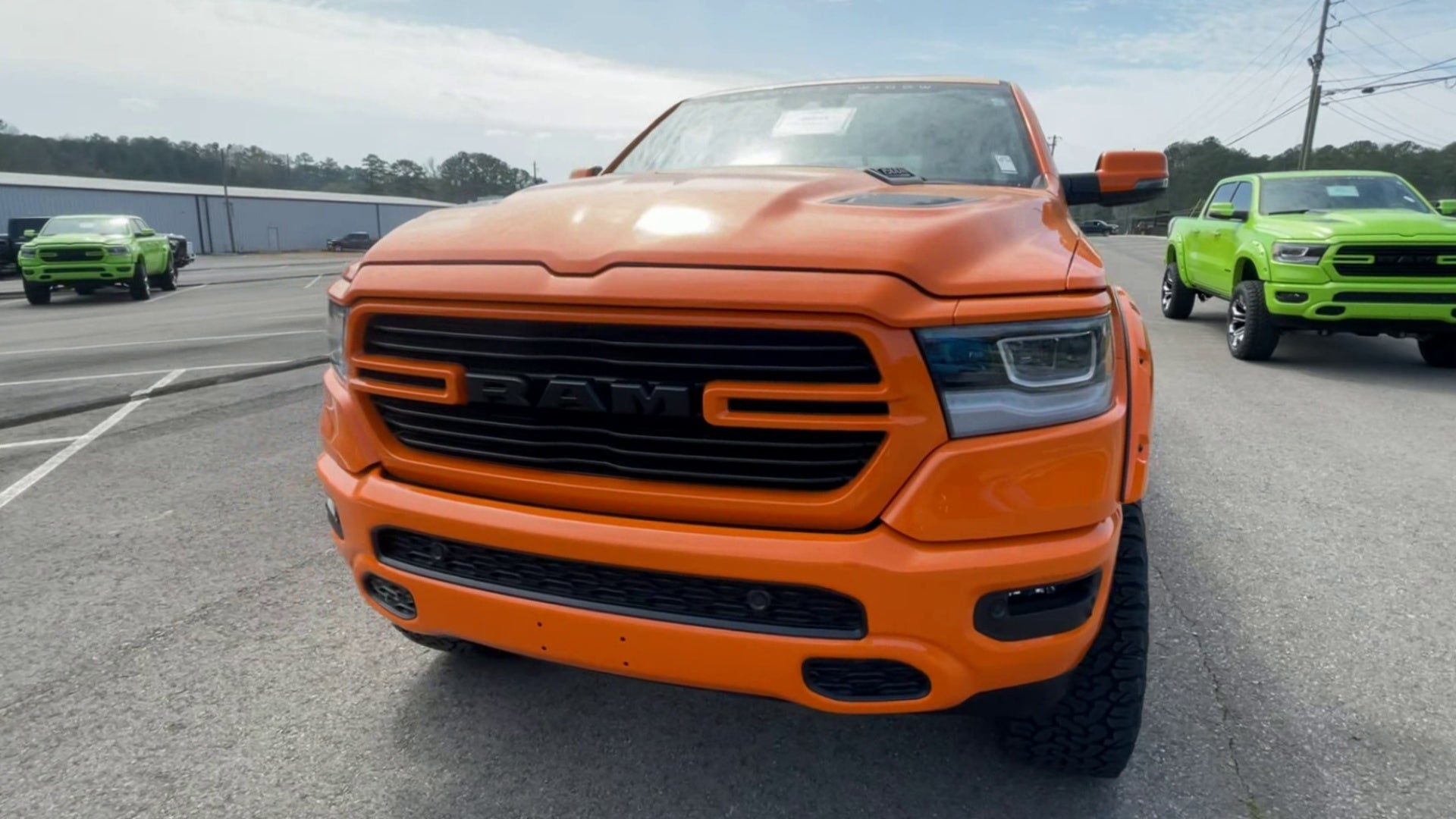 Vehicle Image 4