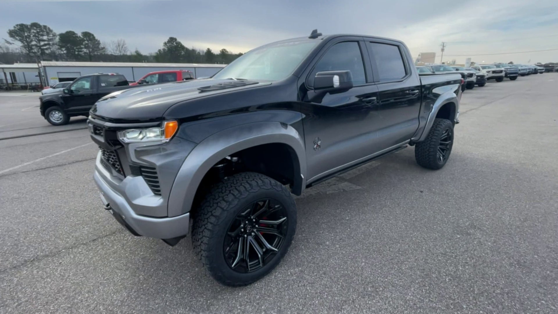 Vehicle Image 4