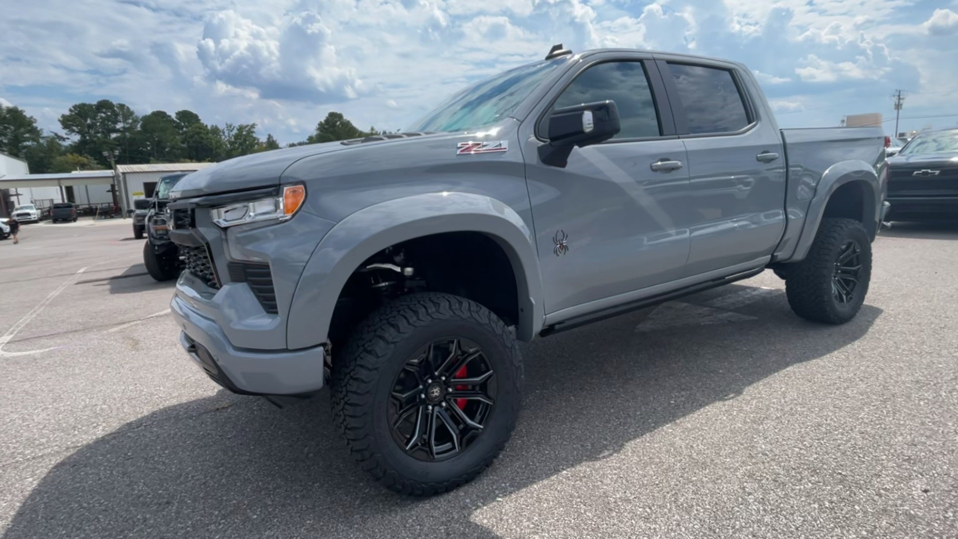 Vehicle Image 4