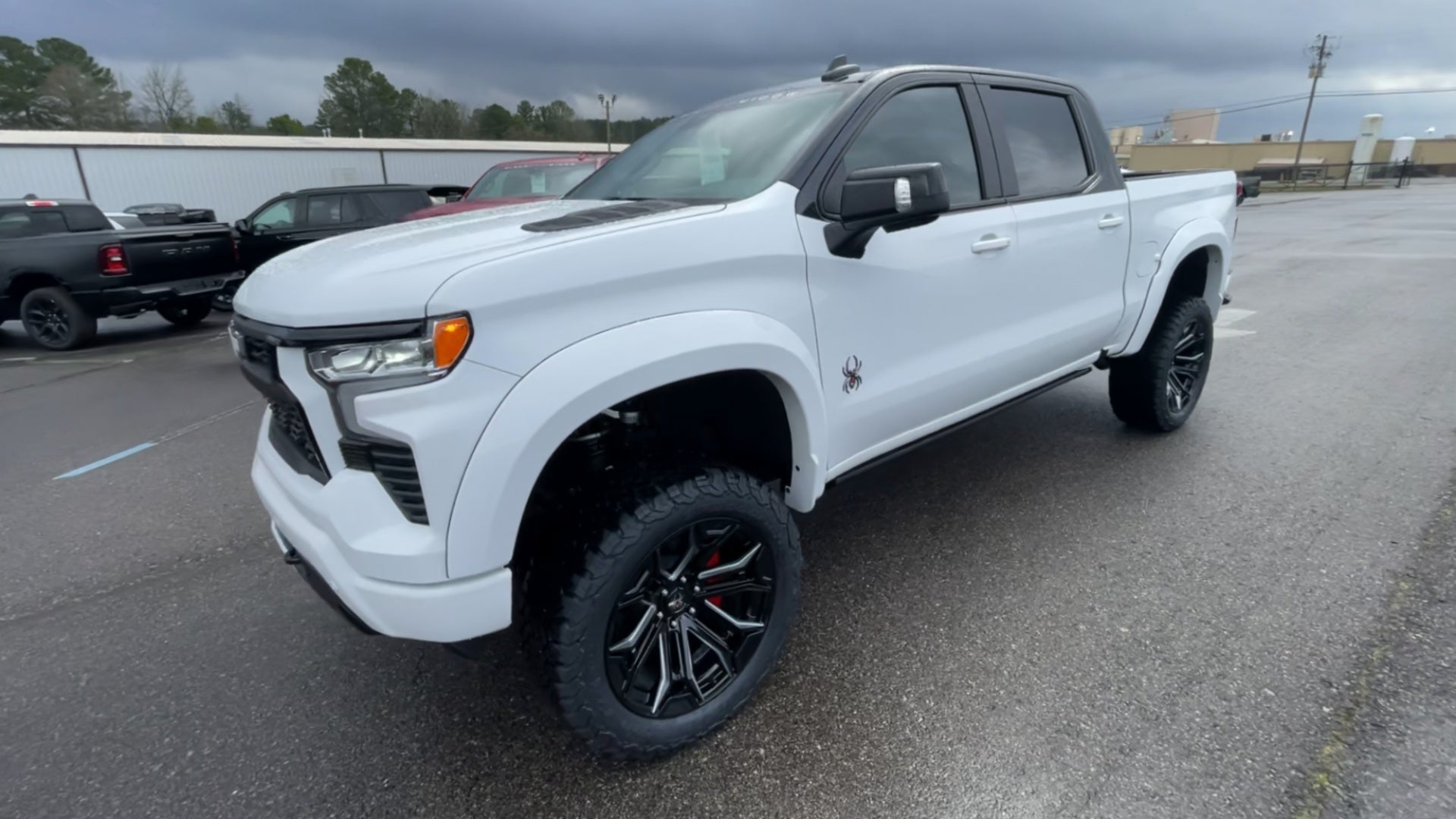 Vehicle Image 4