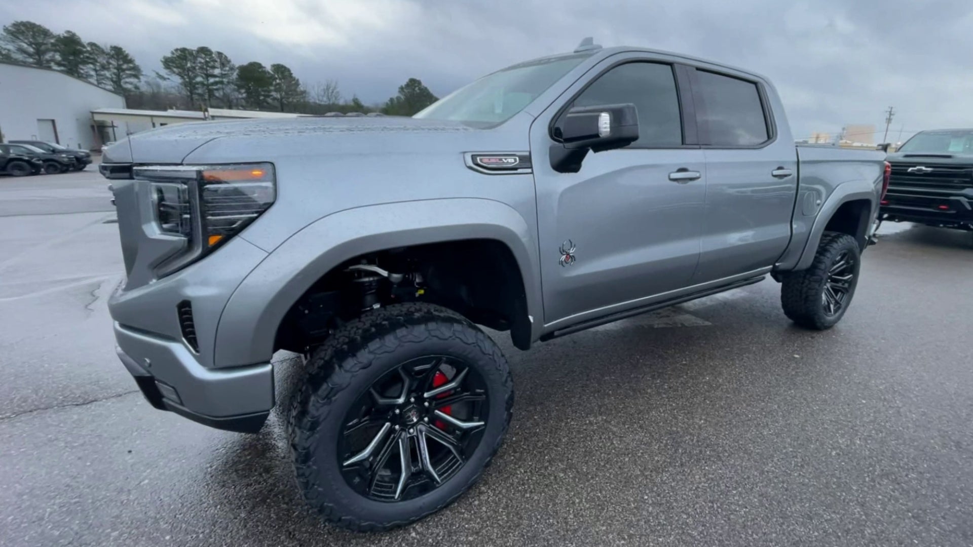 Vehicle Image 4