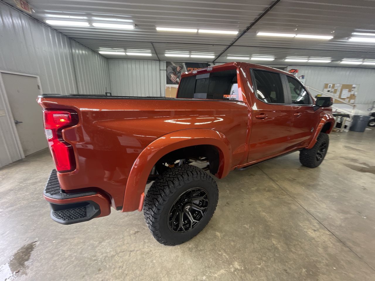 Vehicle Image 8