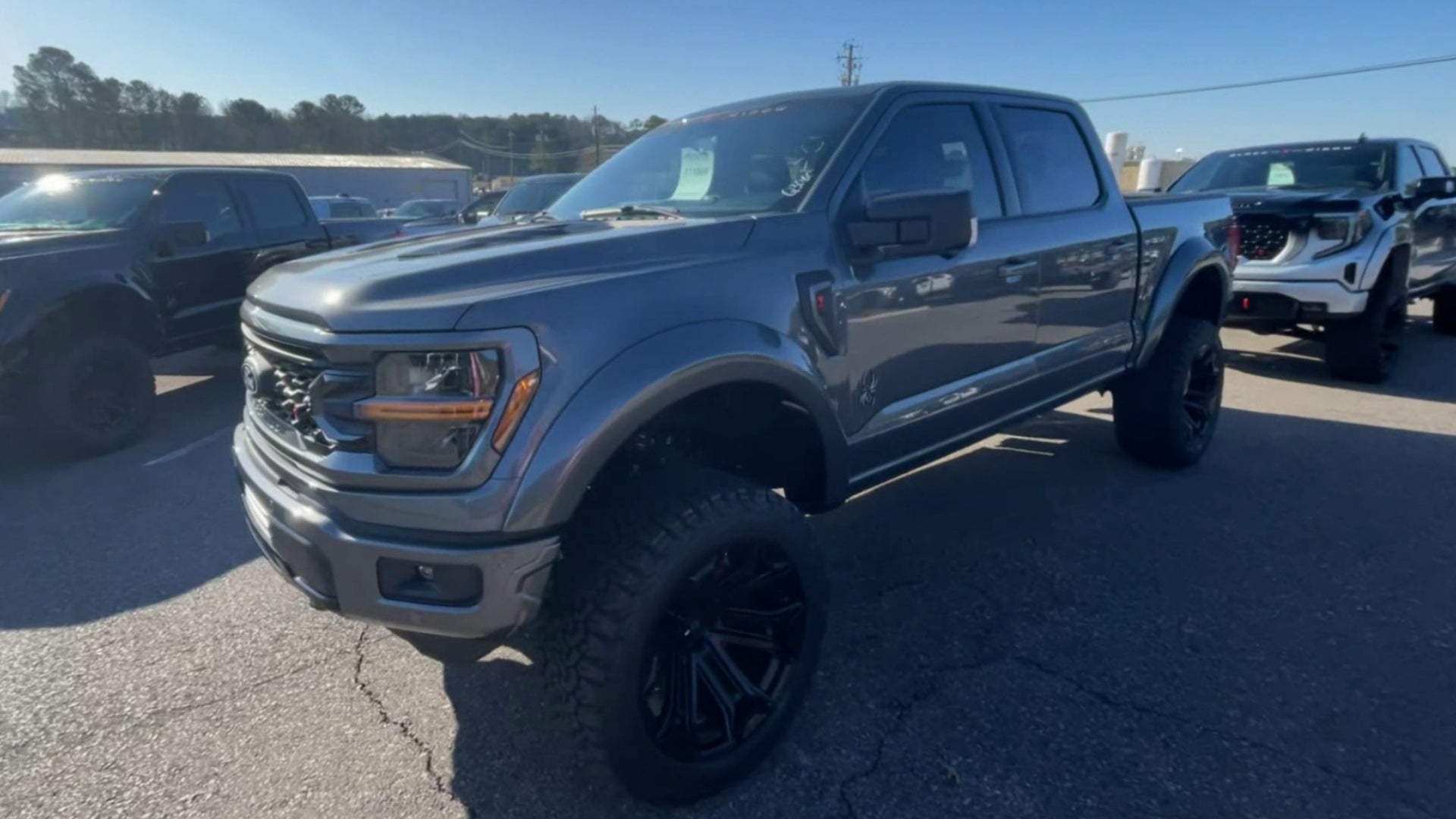 Vehicle Image 4