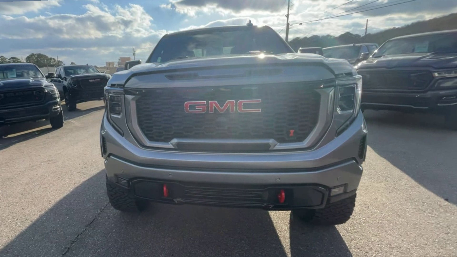 Vehicle Image 4
