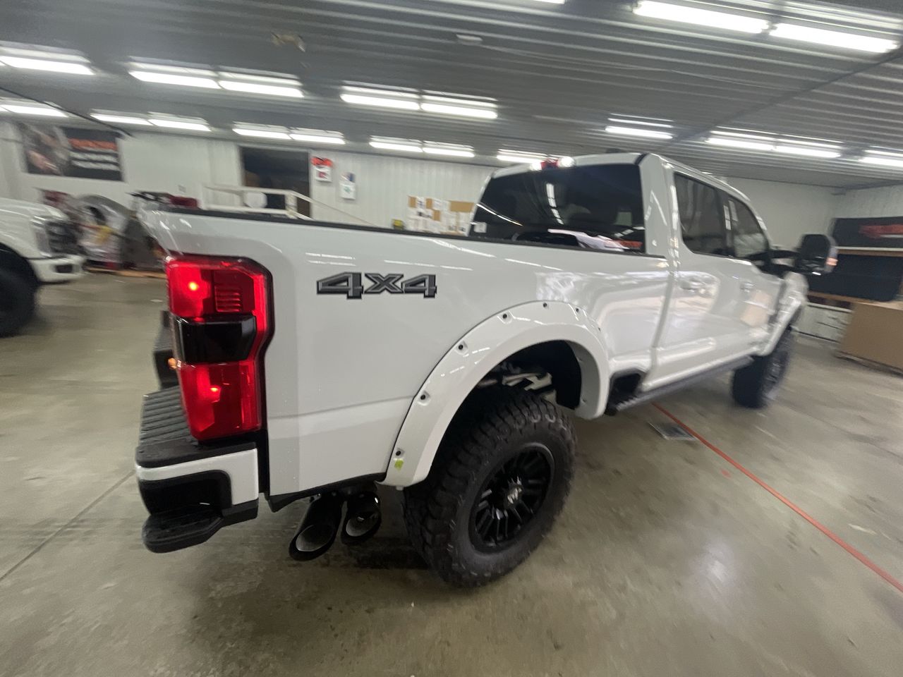 Vehicle Image 8