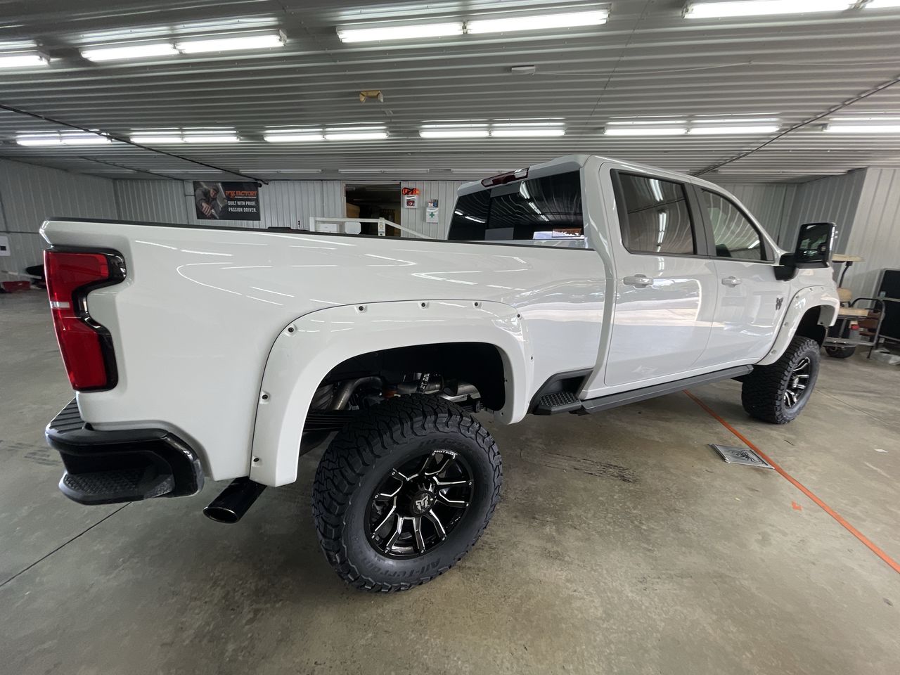 Vehicle Image 7