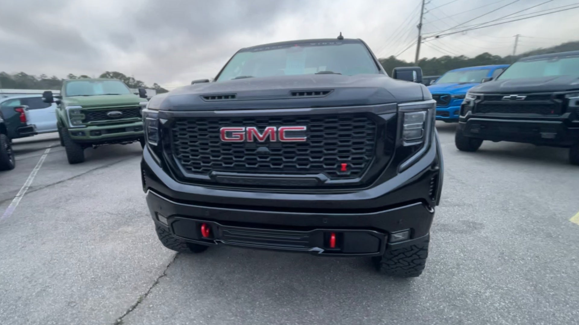 Vehicle Image 4