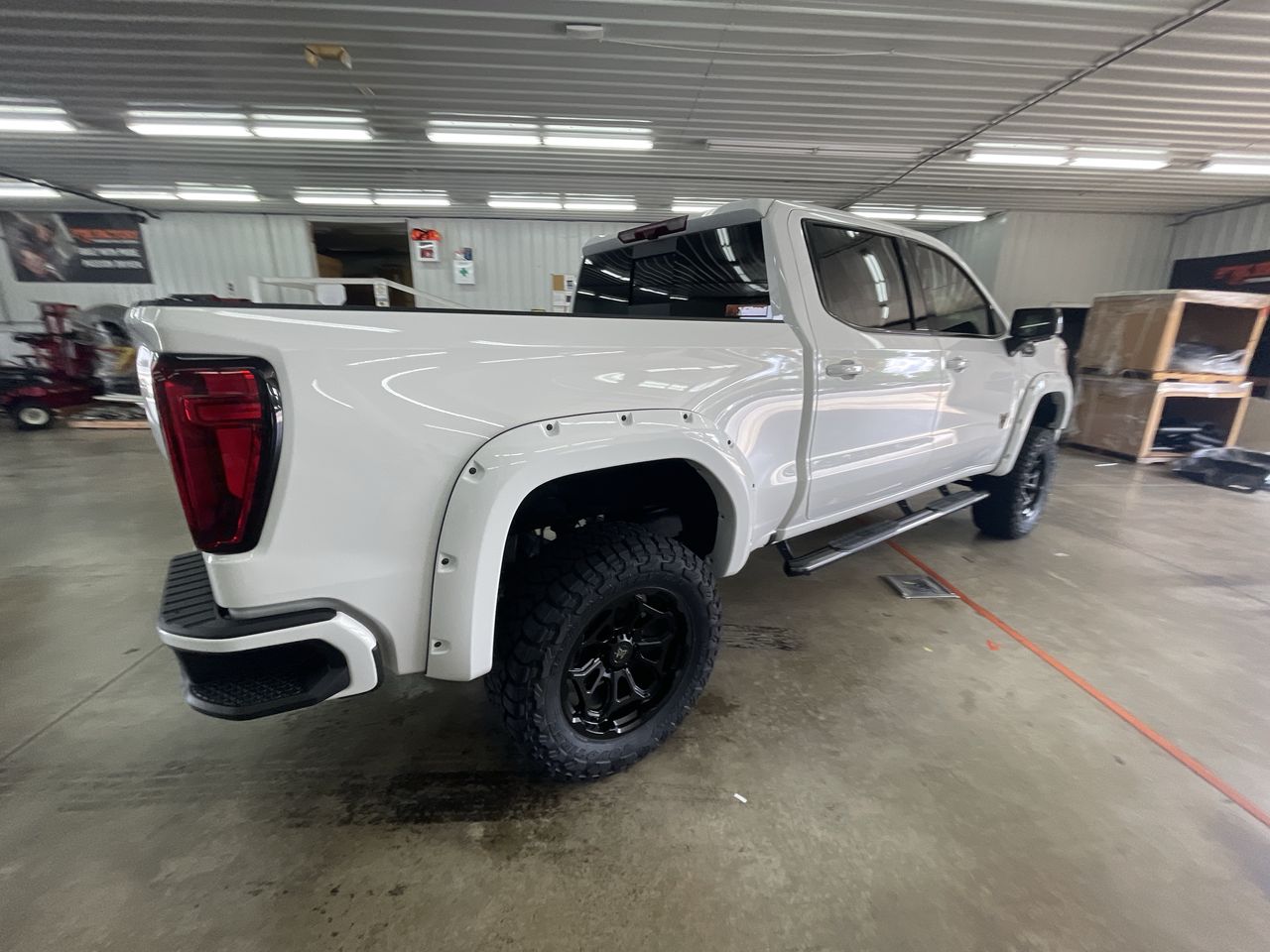 Vehicle Image 7