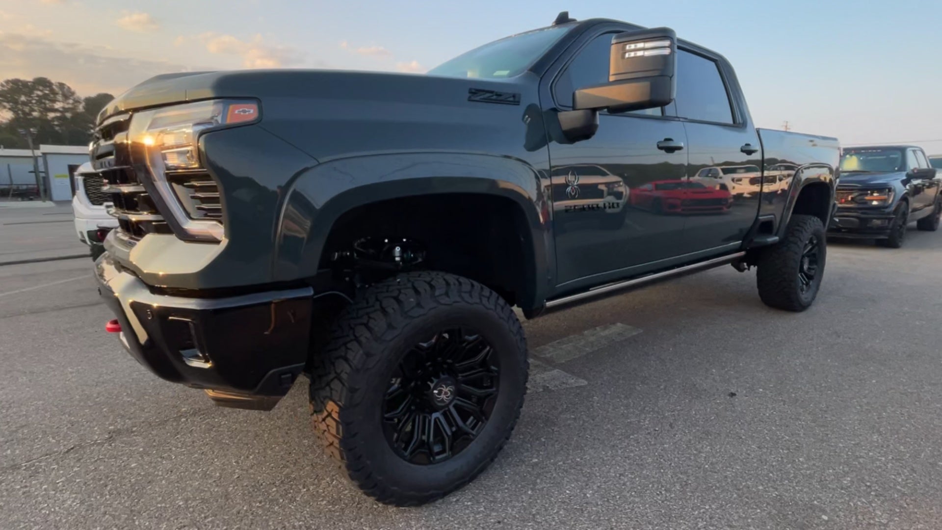 Vehicle Image 4