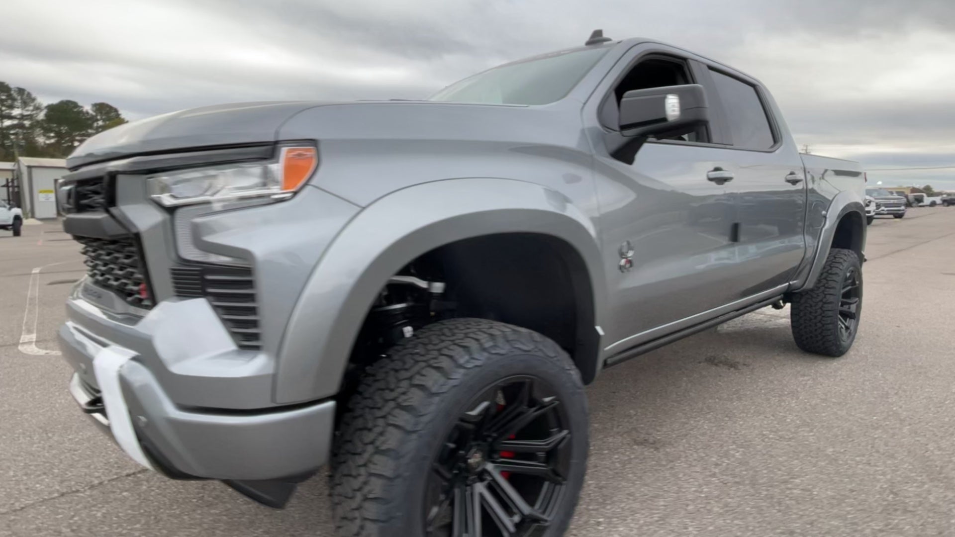 Vehicle Image 4