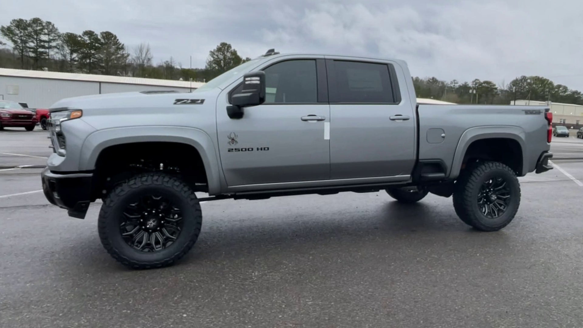 Vehicle Image 4