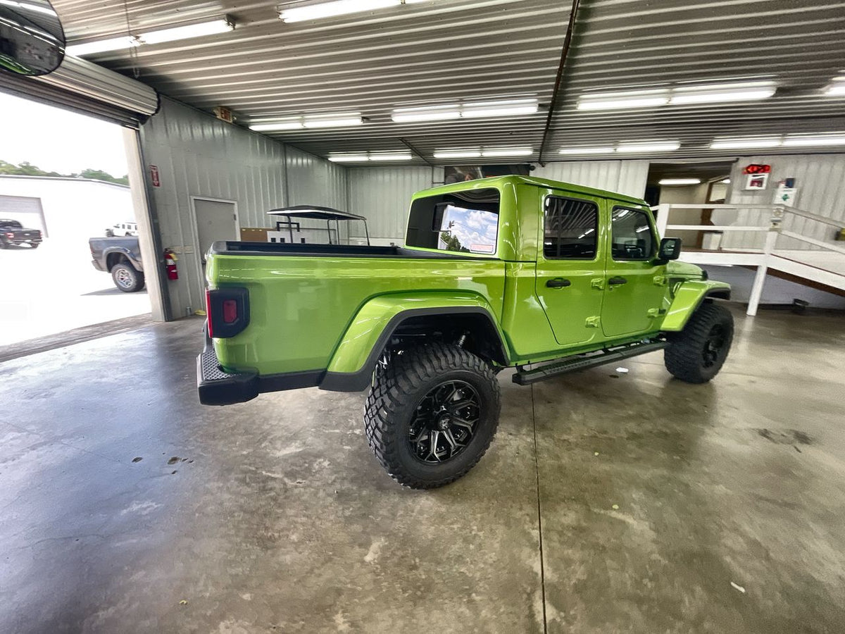 Vehicle Image 8