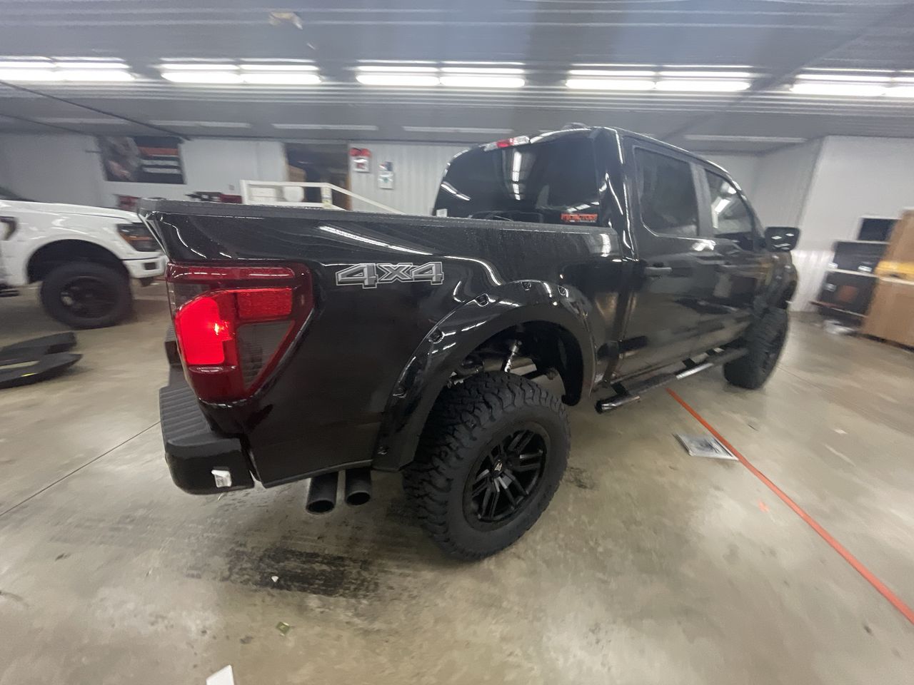 Vehicle Image 7