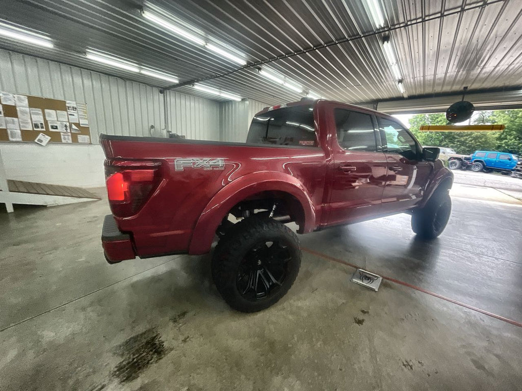 Vehicle Image 8