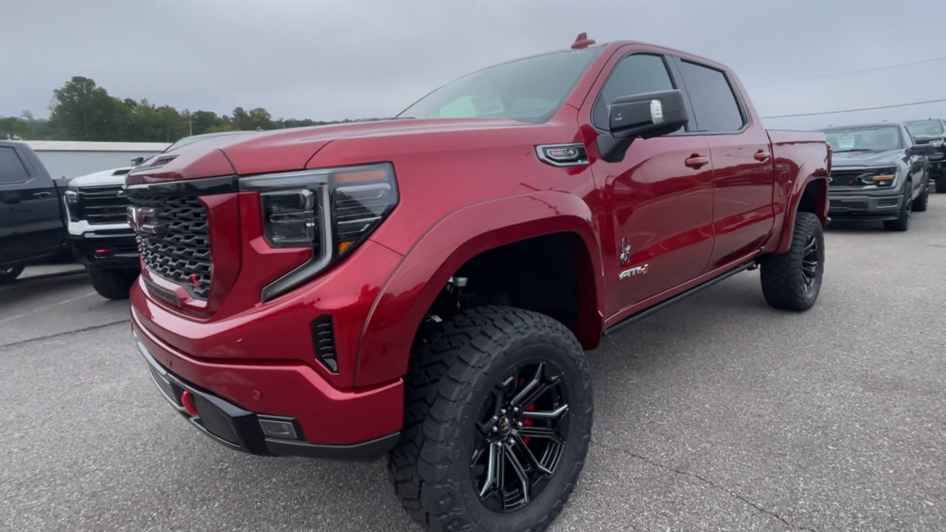 Vehicle Image 4