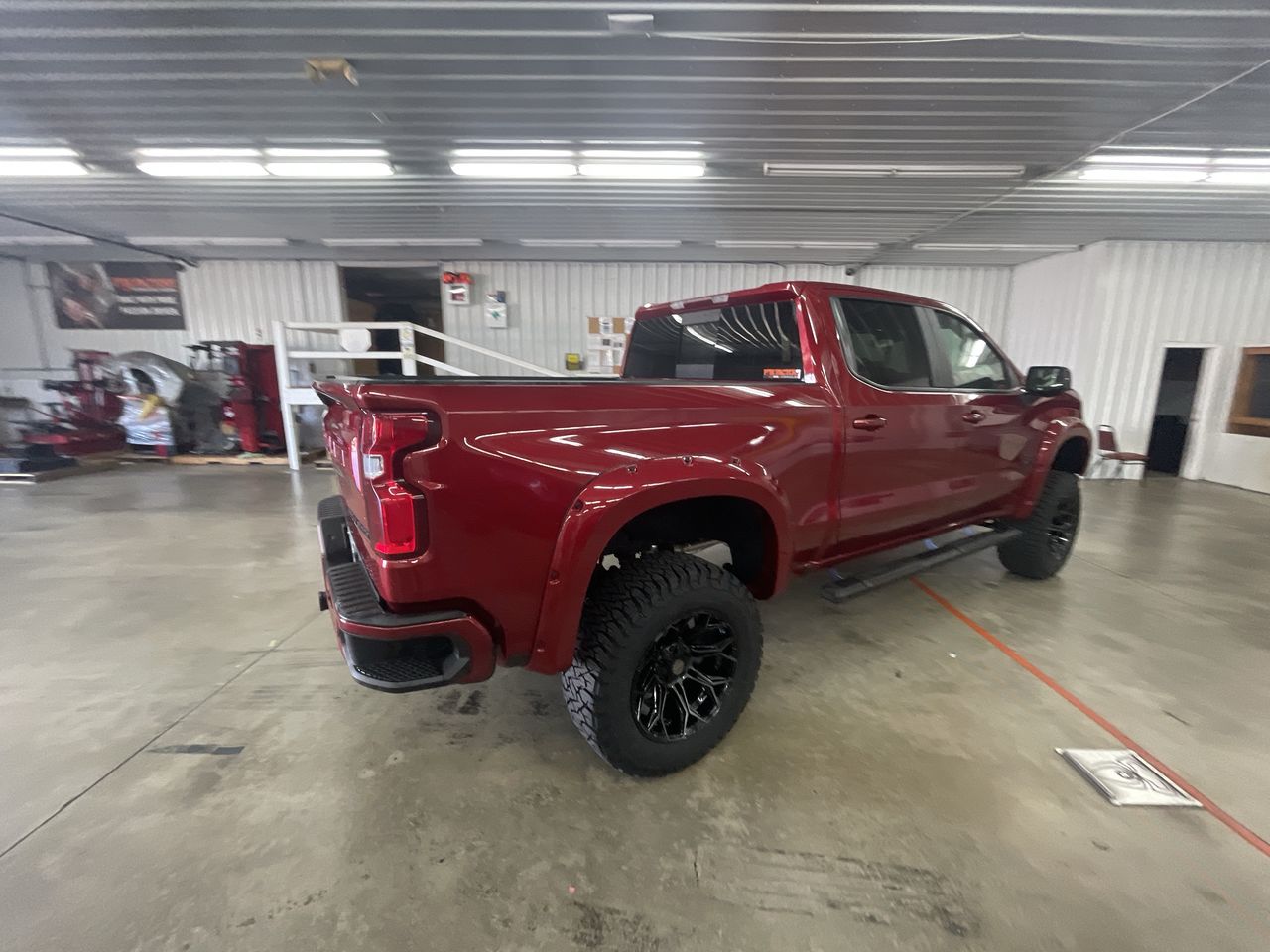 Vehicle Image 8