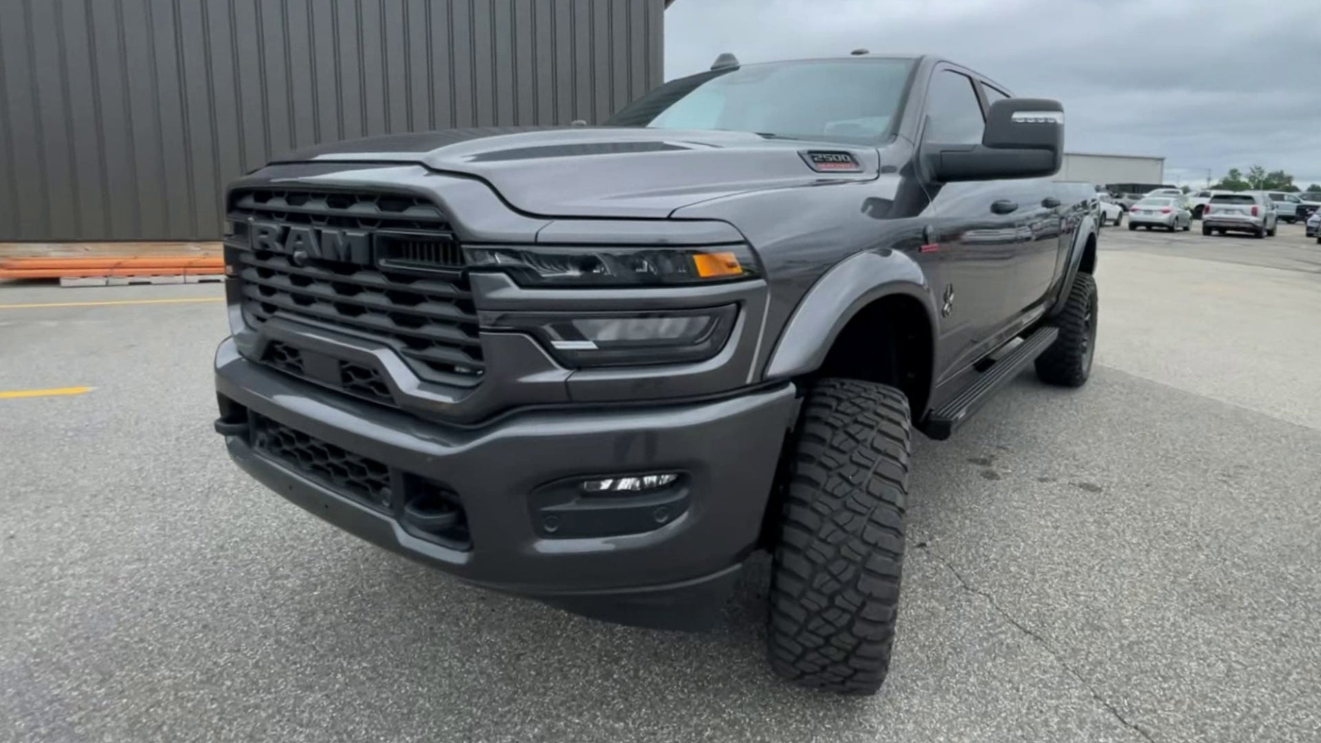 Vehicle Image 4