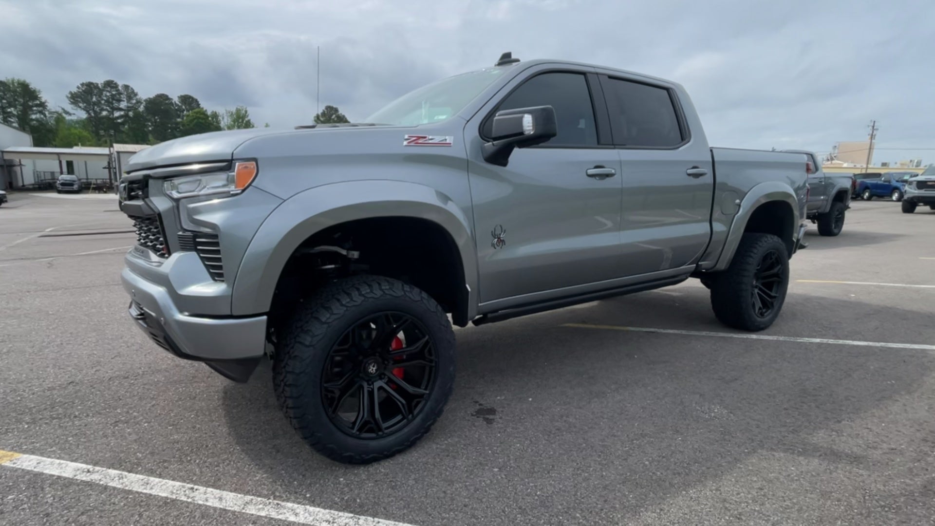 Vehicle Image 4