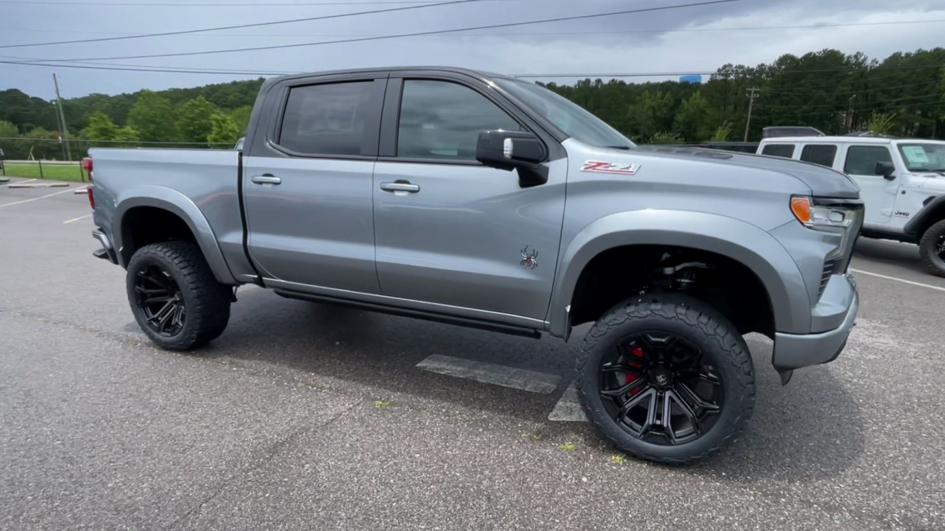 Vehicle Image 4