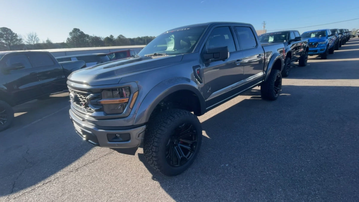 Vehicle Image 4
