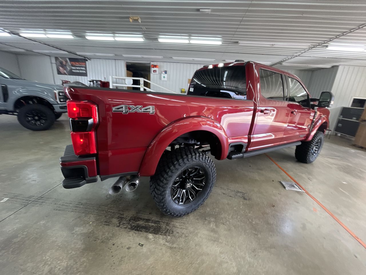 Vehicle Image 7