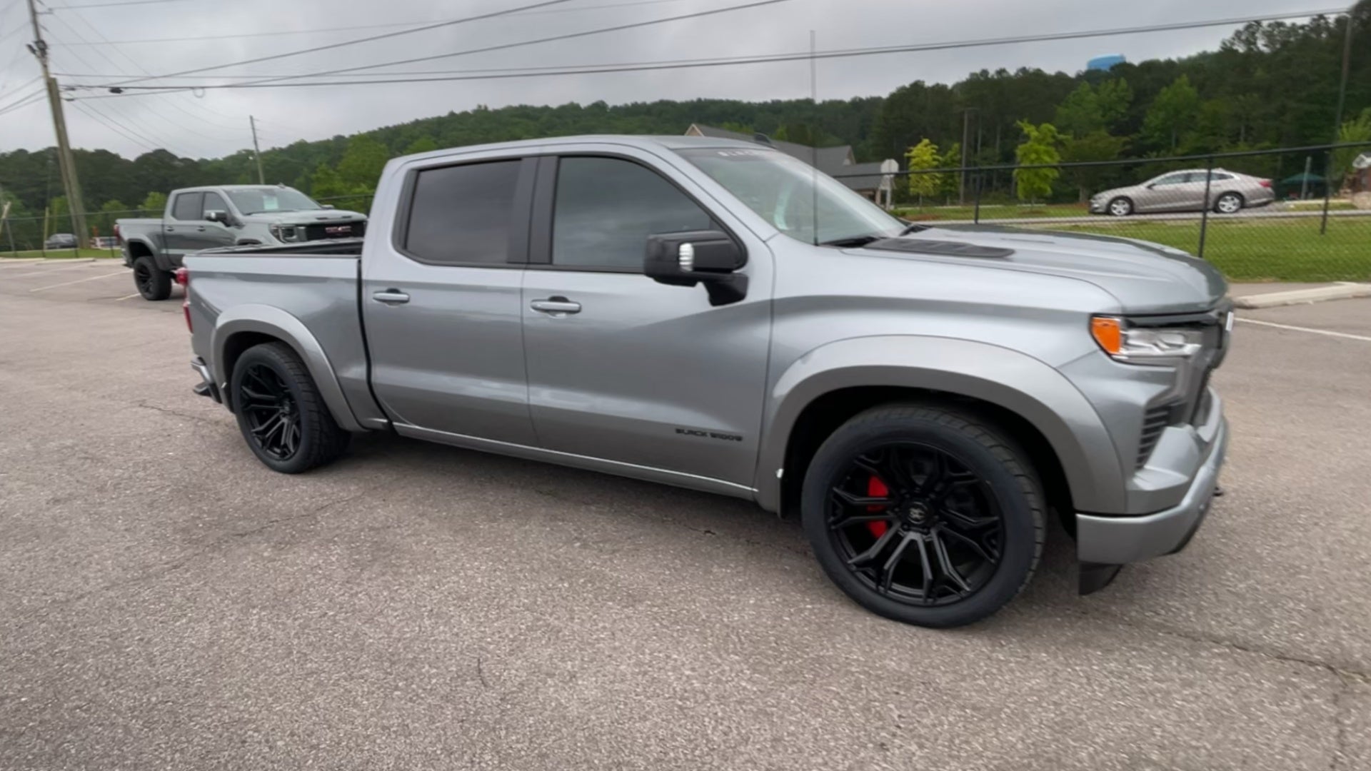 Vehicle Image 4