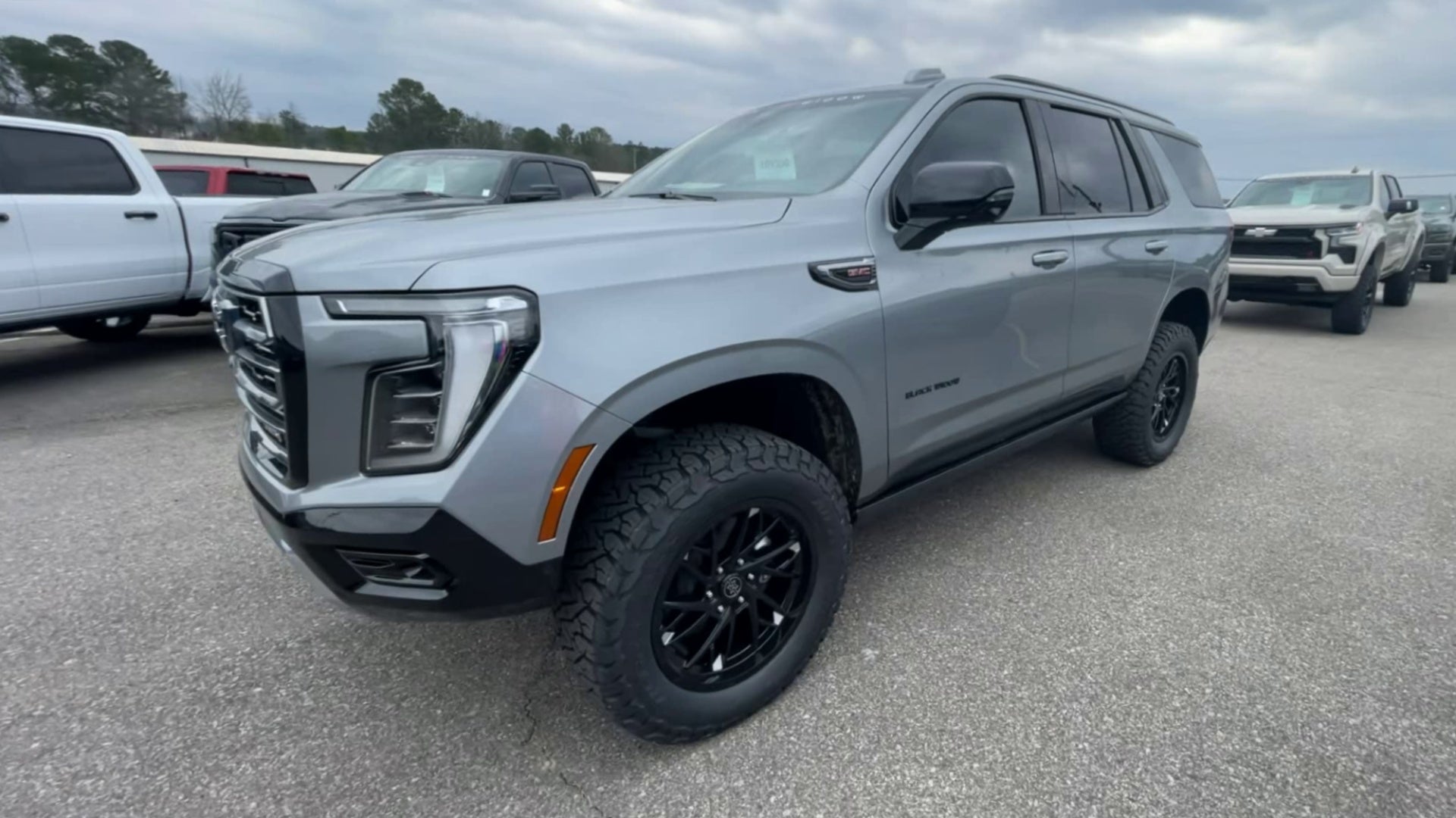 Vehicle Image 4