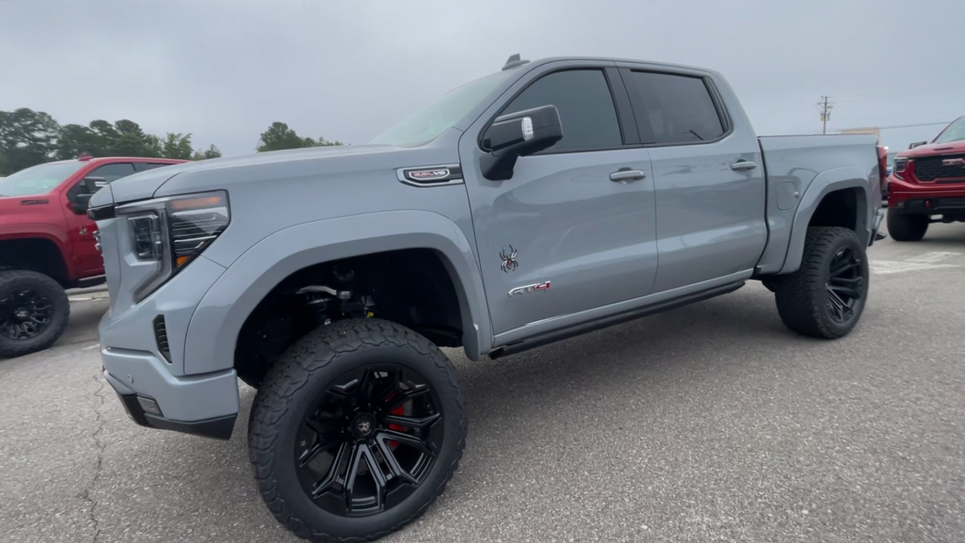 Vehicle Image 4
