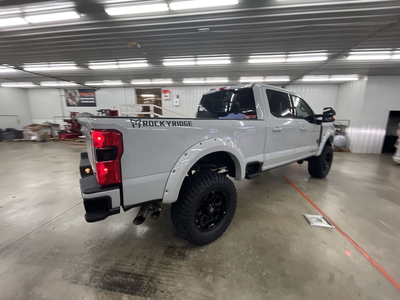 Vehicle Image 7