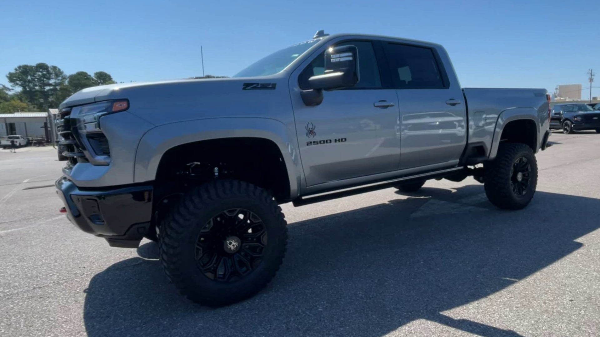Vehicle Image 4