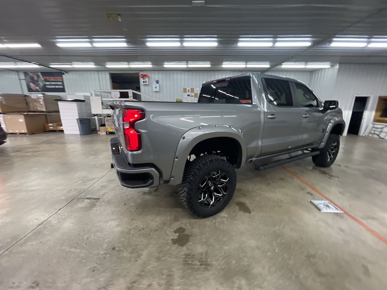 Vehicle Image 8