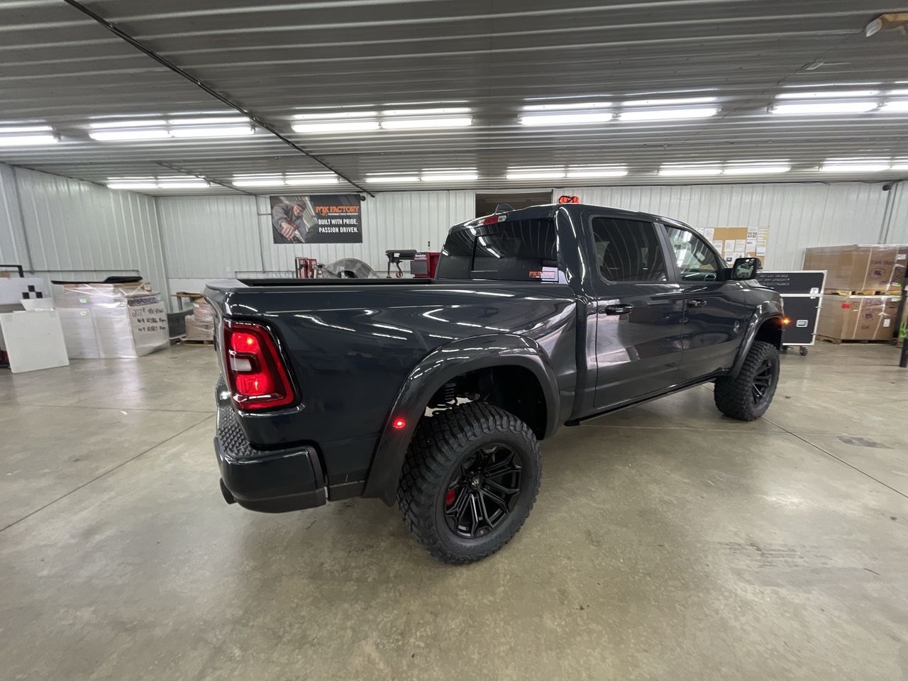 Vehicle Image 8
