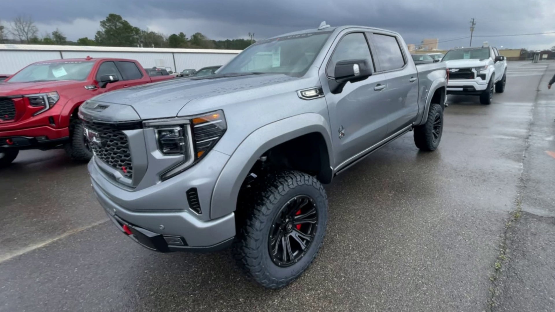 Vehicle Image 4