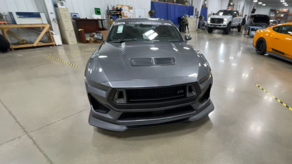 Vehicle Image 4