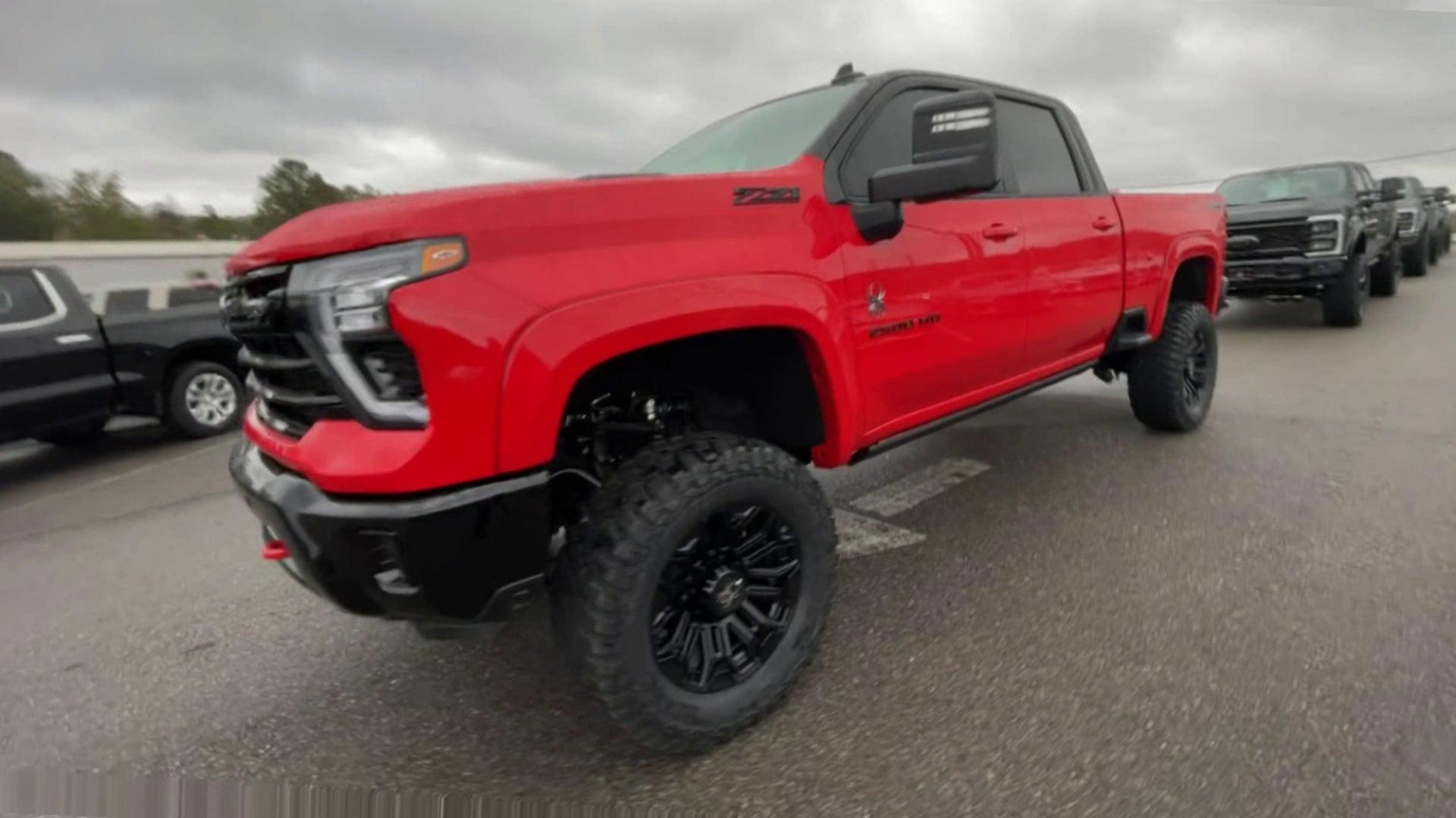 Vehicle Image 4