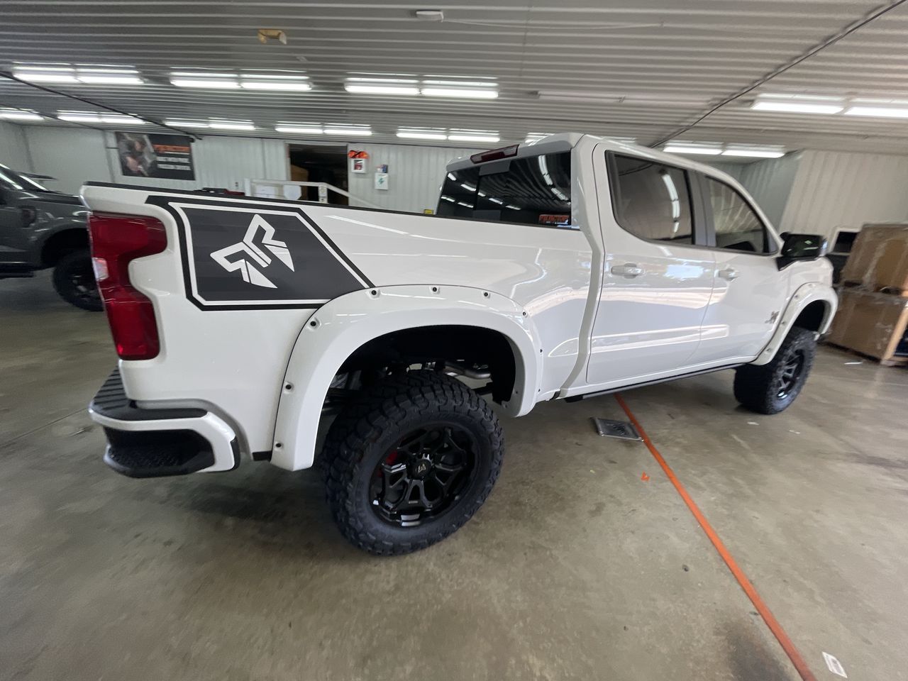 Vehicle Image 7