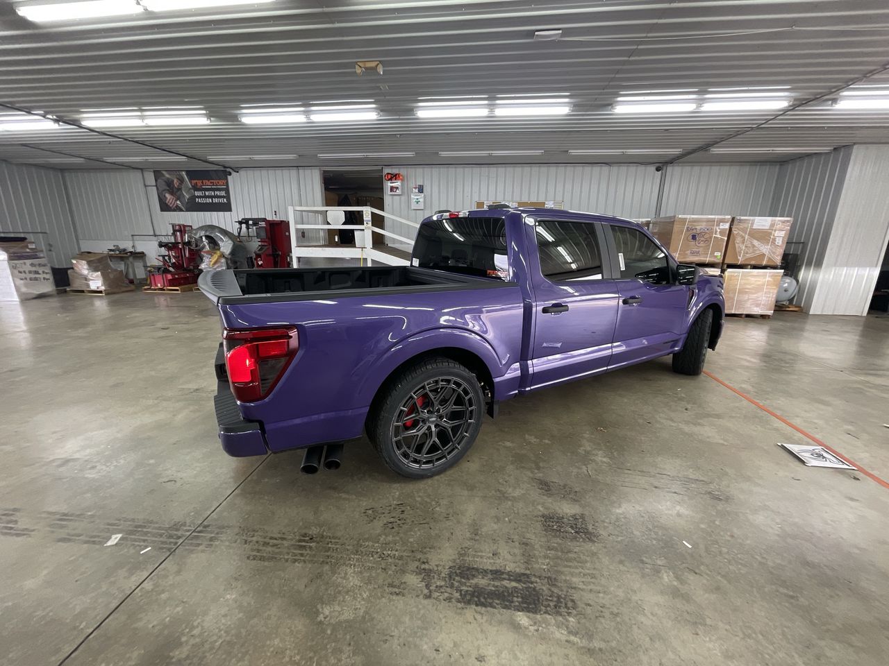 Vehicle Image 8