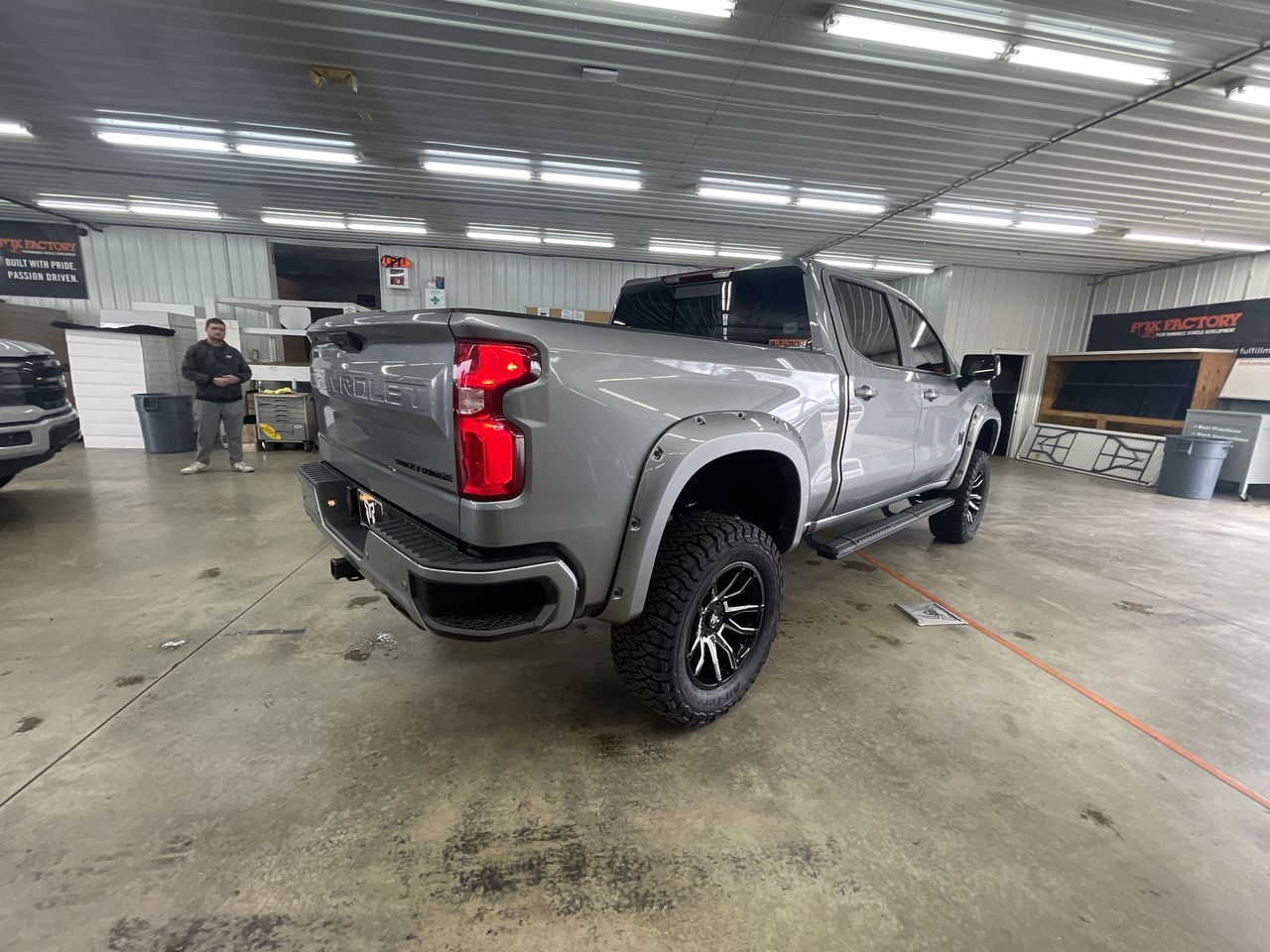 Vehicle Image 8