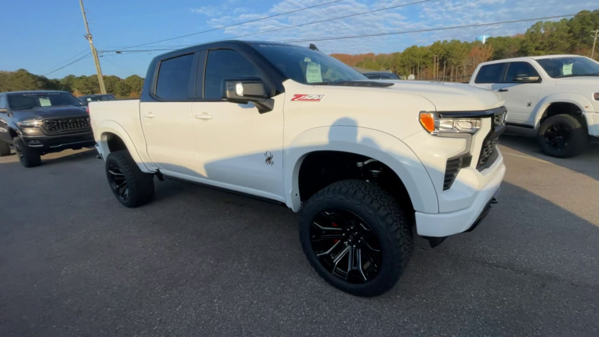 Vehicle Image 4