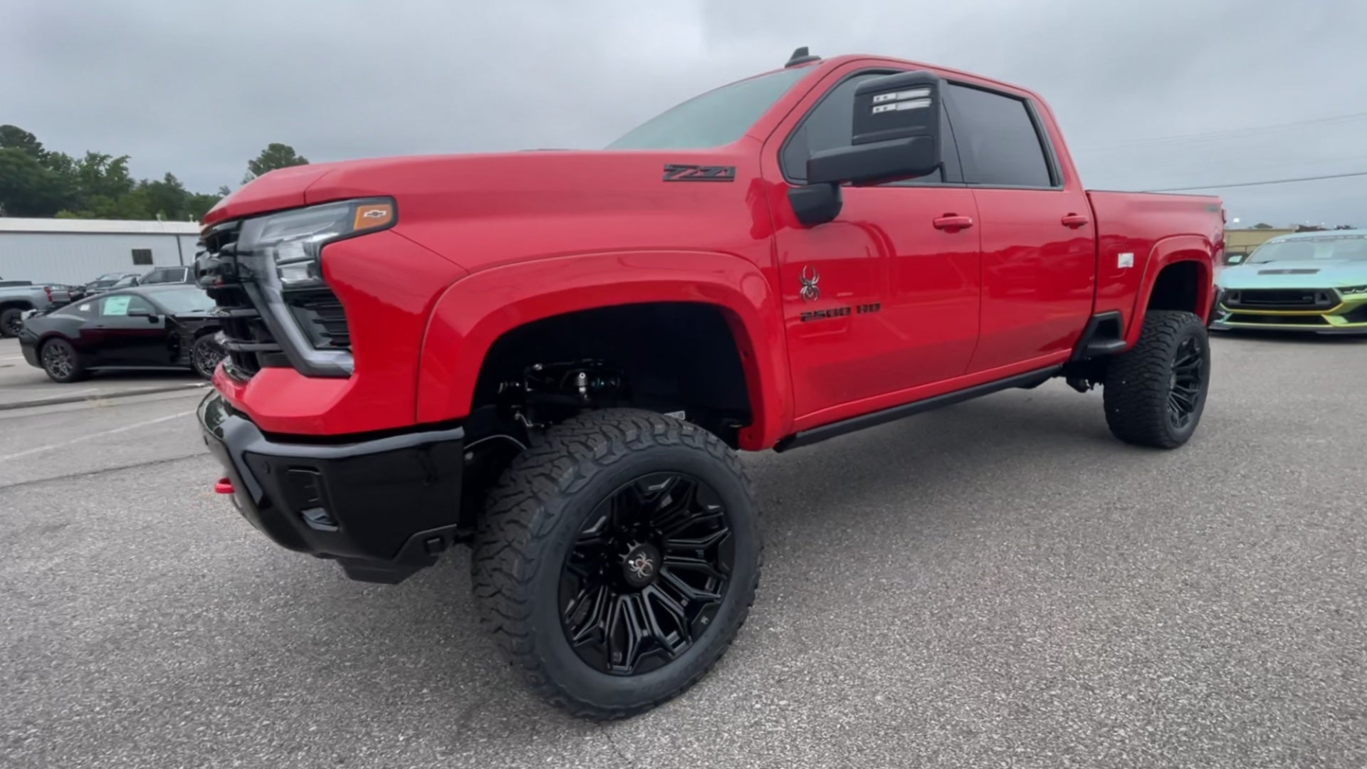 Vehicle Image 4