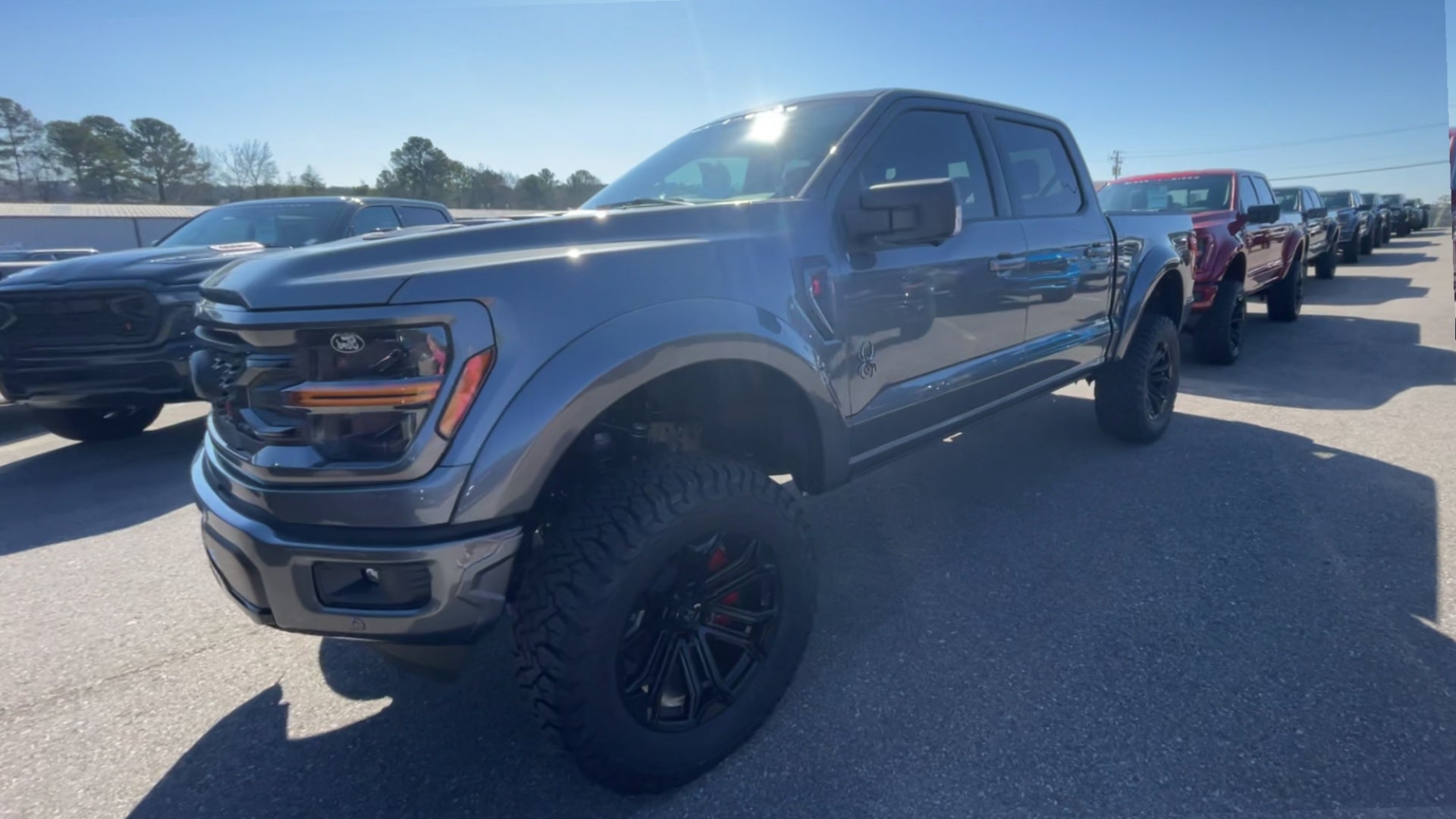 Vehicle Image 4