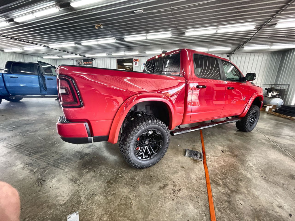 Vehicle Image 8